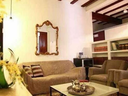 Casa Arizo, Hotel Boutique & Bike Friendly, Забронировать Гостевой дом Отели в центре Оропеса-дель-Мар, в центре
