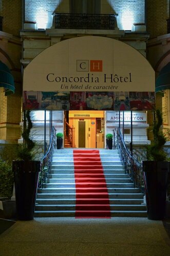Hôtel Concordia Le Mans Centre Gare, Забронировать Отель Отели Ле-Ман с парковкой, Парковка
