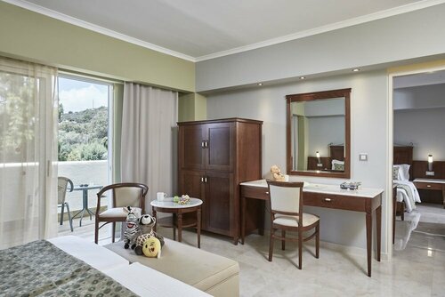 Esperides Beach Family Resort, Varaa Lomakeskus Kalithies Rodos