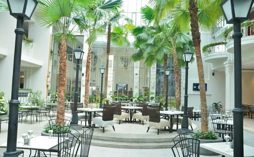 Hotel Savoy