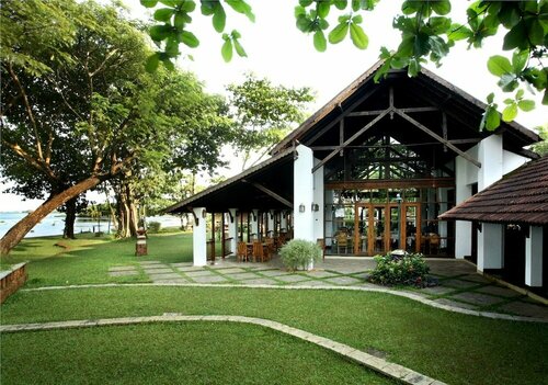 Punnamada Resorts, Забронировать Отель Отели штата Кералы 4 звезды, 4*