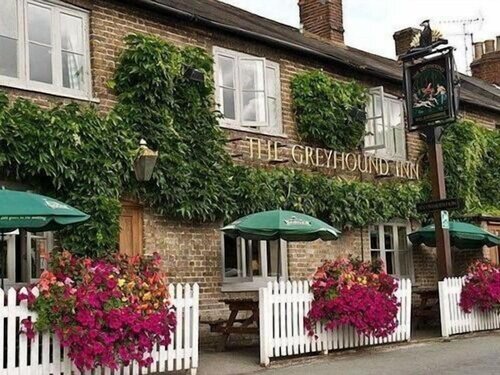 The Greyhound Inn Aldbury, Varaa Bed and Breakfast Tring The Chilterns