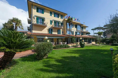 Hotel Gemma Del Mare, Забронировать Отель Отели Марина-ди-Пьетрасанта по системе «всё включено», Всё включено
