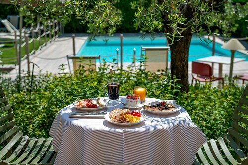 Hotel San Marco, Book Hotel Hoteller i Lucca med pool, Swimmingpool