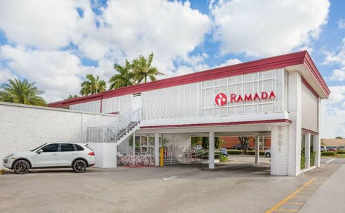 Ramada by Wyndham Miami Springs/Miami International Airport, Buchen Sie Hotel Miami Springs 