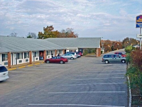 Best Western Village Inn, Book Hotel  