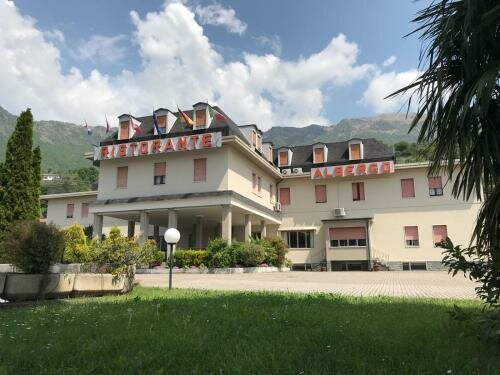Hotel Rotelli, Забронировать Отель Сале-Маразино Озеро Исео