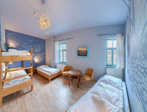 Labyrinth Hostel Weimar, Rezervați Hostel Hosteluri în Weimar, aproape de Haus am Horn, Hostel
