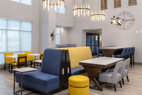 Hampton Inn & Suites Manteca, Prenota Hotel Manteca California