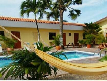 Arubiana Inn, Book Hotel Oranjestad Aruba