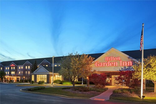 Hilton Garden Inn Milwaukee Northwest Conference Center, Reserva ahora Hotel Milwaukee Wisconsin