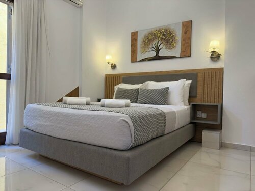 Deluxe Suites, Забронировать Отель Бизнес-отели Ханья, рядом с Historical Archive of Crete, 4* 5*