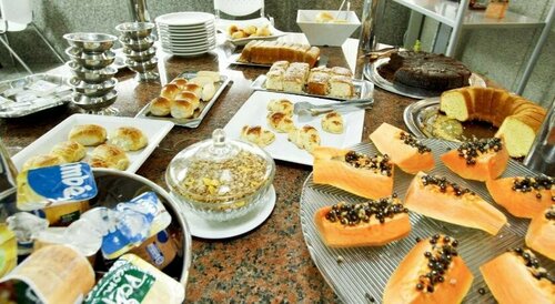 Augustus Hotel, Забронировать Отель Отели Бело Хоризонт 3 звезды, рядом с Курорт Рио-дас-Педрас, 3*