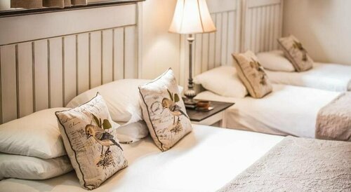 AnnVilla Guesthouse, Boek Pension Klerksdorp North West