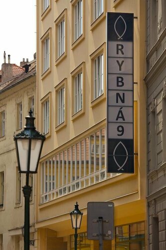 Old Town Rybna Apt by Ruterra, Забронировать Хостел Хостелы Праги, рядом с Музей-камеры КГБ, Хостел