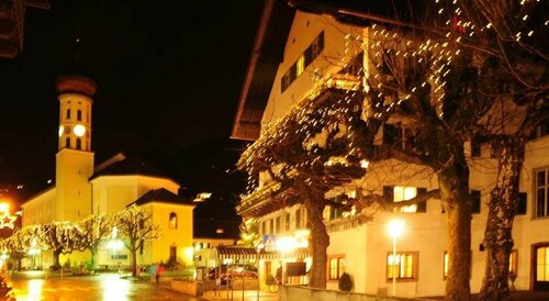 Posthotel Taube, Rezervați Hotel Hoteluri în Montafon cu mic dejun, Mic dejun