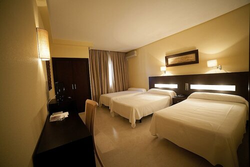 El Mesón, Book Hotel Hoteller i Castilla-La Mancha med parkering, Parkering