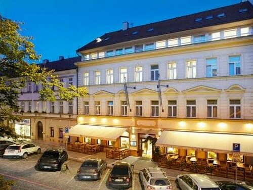 The Hotel Fitzgerald, Reservar Hotel Praga República Checa, perto de National Memorial on the Vítkov Hill