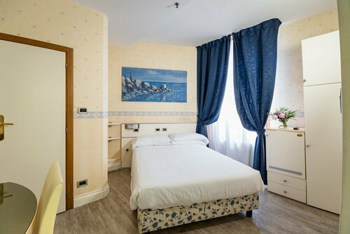 Hotel Centrale, Забронировать Отель Отели Болоньи 3 звезды, 3*