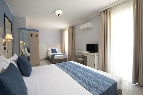 Hotel Rosa dei Venti, Забронировать Отель Кастельсардо Коста-Парадизо