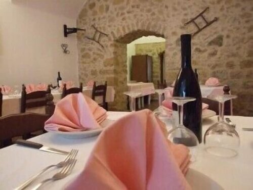 Hotel Morgantina, Rezervasyon Otel Aidone Sicilya