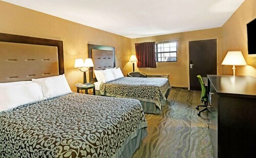 Days Inn by Wyndham Cherokee Near Casino, Забронировать Мини-отель Отели Чероки с бассейном, рядом с Museum of the Cherokee Indian, Бассейн