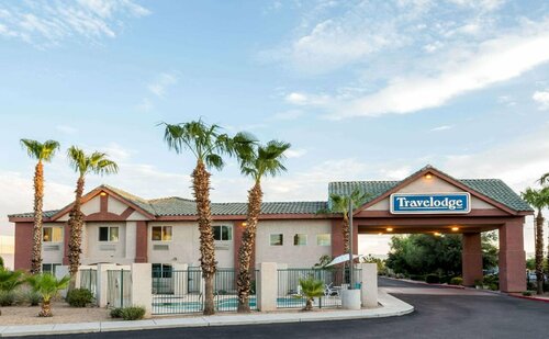 Days Inn by Wyndham Phoenix West, Забронировать Отель Maryvale Финикс