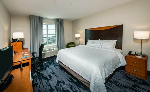 Fairfield Inn and Suites by Marriott New Bedford, Varaa Hotelli New Bedford Massachusetts