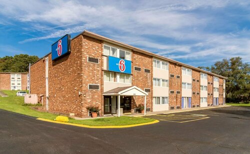 Express Inn New Stanton, Book Motel New Stanton Pennsylvania