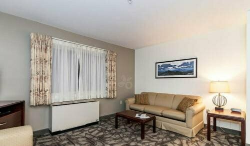 Grand Summit Hotel at Attitash, Book Hotel Bartlett New Hampshire