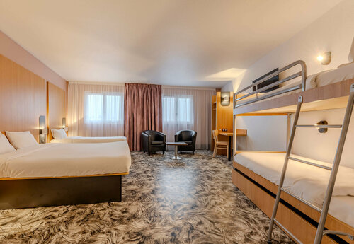 B&B HOTEL Maubeuge Louvroil, Đặt Nhà nghỉ có bữa sáng Khách sạn ở Picardy có chỗ đỗ xe, Bãi đậu xe