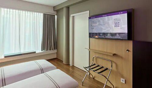 Premier Inn Würzburg, Забронировать Отель Отели Вюрцбурга 3 звезды, рядом с Rudolf Virchow Center for Experimental Biomedicine, 3*