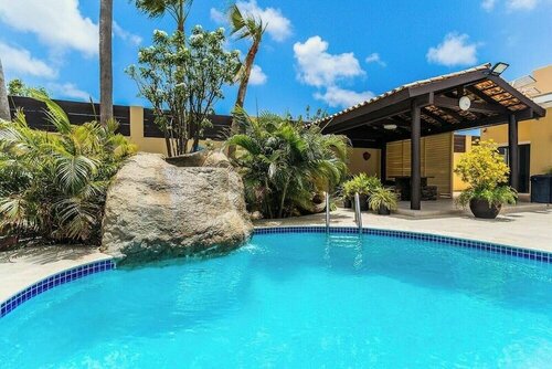Juanedu Suites, Reserva ahora Hotel Hoteles de 3 estrellas en Oranjestad, 3*