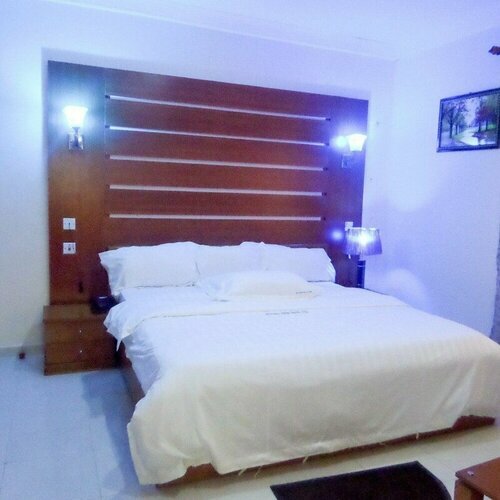 Gilford View Hotels, Забронировать Отель Отели Лагоса с завтраком, Завтраки
