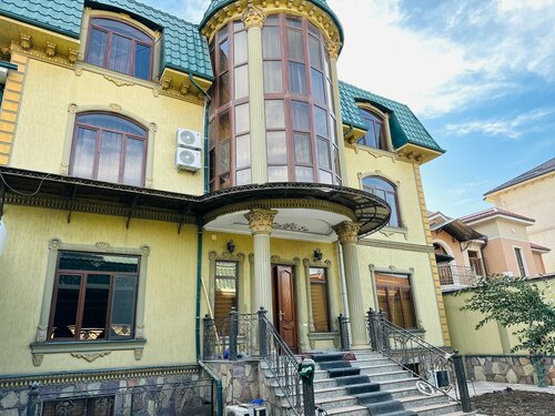 Soro Hotel, Prenota Hotel Hotel a Dušhanbe con parcheggio, Parcheggio