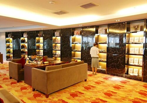 Kunming Sheng Shi Qian He Hotel, Book Hotel Hoteller i Kunming med parkering, Parkering