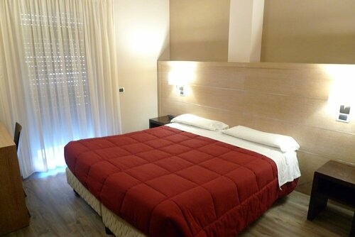 Hotel de Meis, Book Hotel Hoteller i Abruzzo med parkering, Parkering