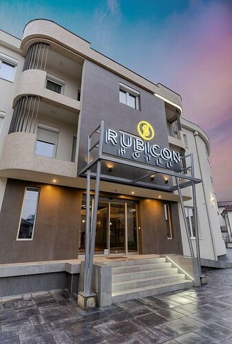 Rubicon Hotel, Забронировать Отель Отели Центральной Сербии с парковкой, Парковка