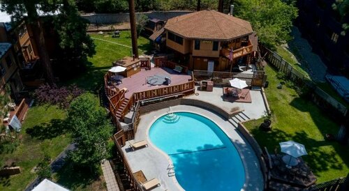 Heavenly Valley Townhouses, Забронировать Апарт-отель Саут-Лейк-Тахо South Lake Tahoe Area, рядом с Ганбаррел Экспресс