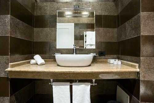 Via Veneto Luxury Suites, Забронировать Гостевой дом Гостевые дома Рима, рядом с Via dei Crociferi, Гостевой дом