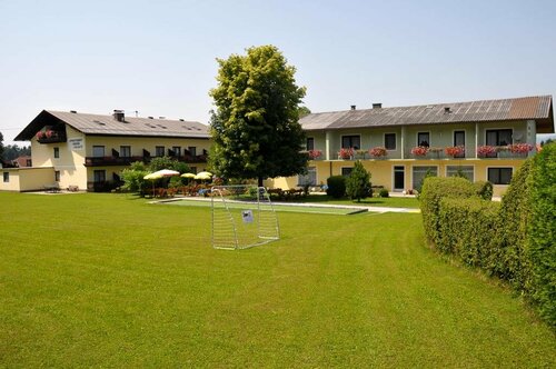 Pension Miklautz, Забронировать Отель Отели Фёлькермаркт с парковкой, Парковка