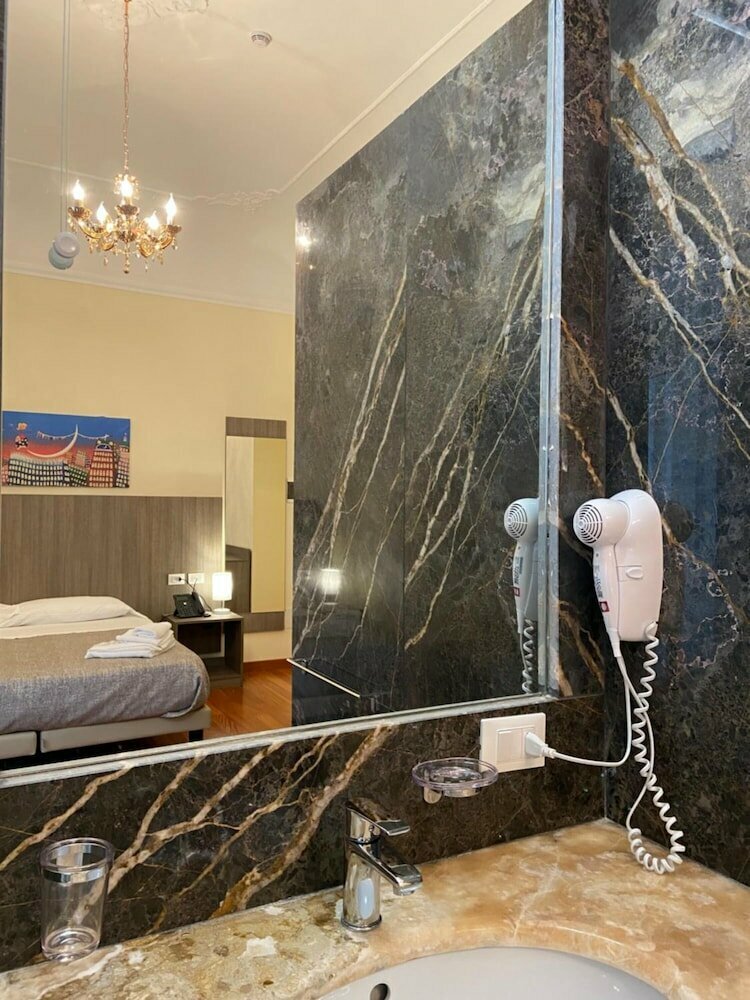 55 Aira Hotel