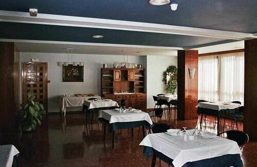 Hotel Pou Clar, Varaa Hotelli Ontinyent Barcelona