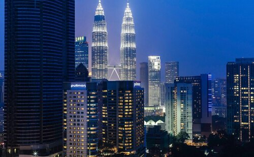 Pullman Kuala Lumpur City Centre Hotel & Residences, Забронировать Отель Отели Куала-Лумпура 5 звезд, рядом с Гольф-клуб Royal Selangor, 5*