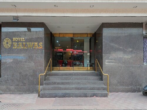 Hotel Balwas, Varaa Hotelli Surat Gujarat