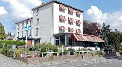 Hotel de Griffier, Забронировать Отель Отели Валкенбюрг-ан-де-Гёл с парковкой, рядом с Рождественский базар Валкенбурга, Парковка