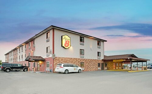 Super 8 by Wyndham Spokane/West, Забронировать Мини-отель  