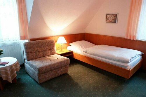 Hotel Garni Lehrertal, Book Hotel Ulm Baden-Württemberg, near Roxy Ulm