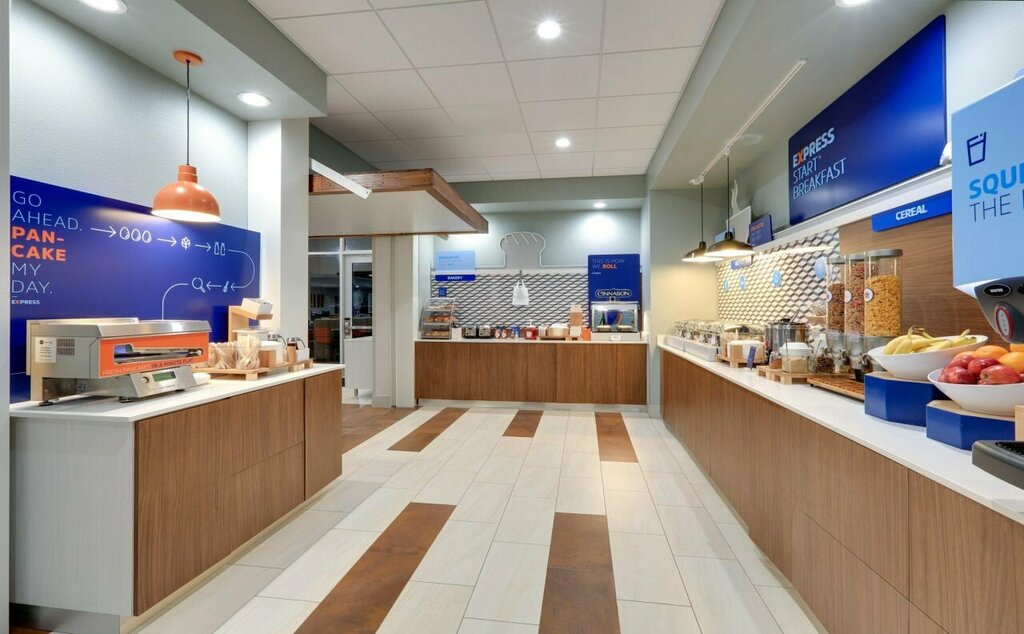 Holiday Inn Express & Suites - Dallas NW HWY - Love Field by IHG