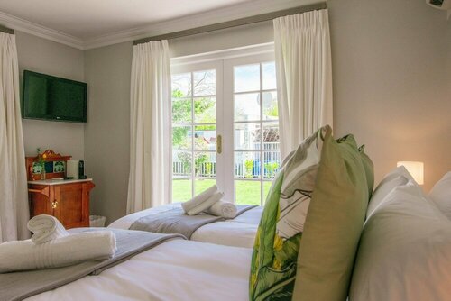 Rivierbos Guest House, Забронировать Гостевой дом Стелленбос Парл